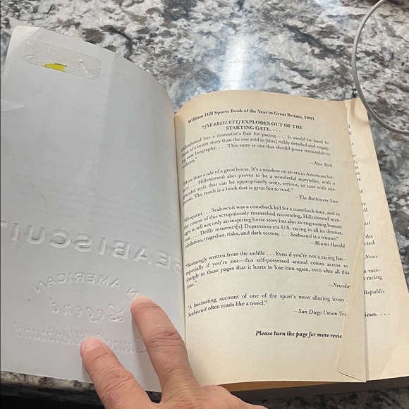 Seabiscuit: An American Legend Book Used Book - Picture 4 of 10